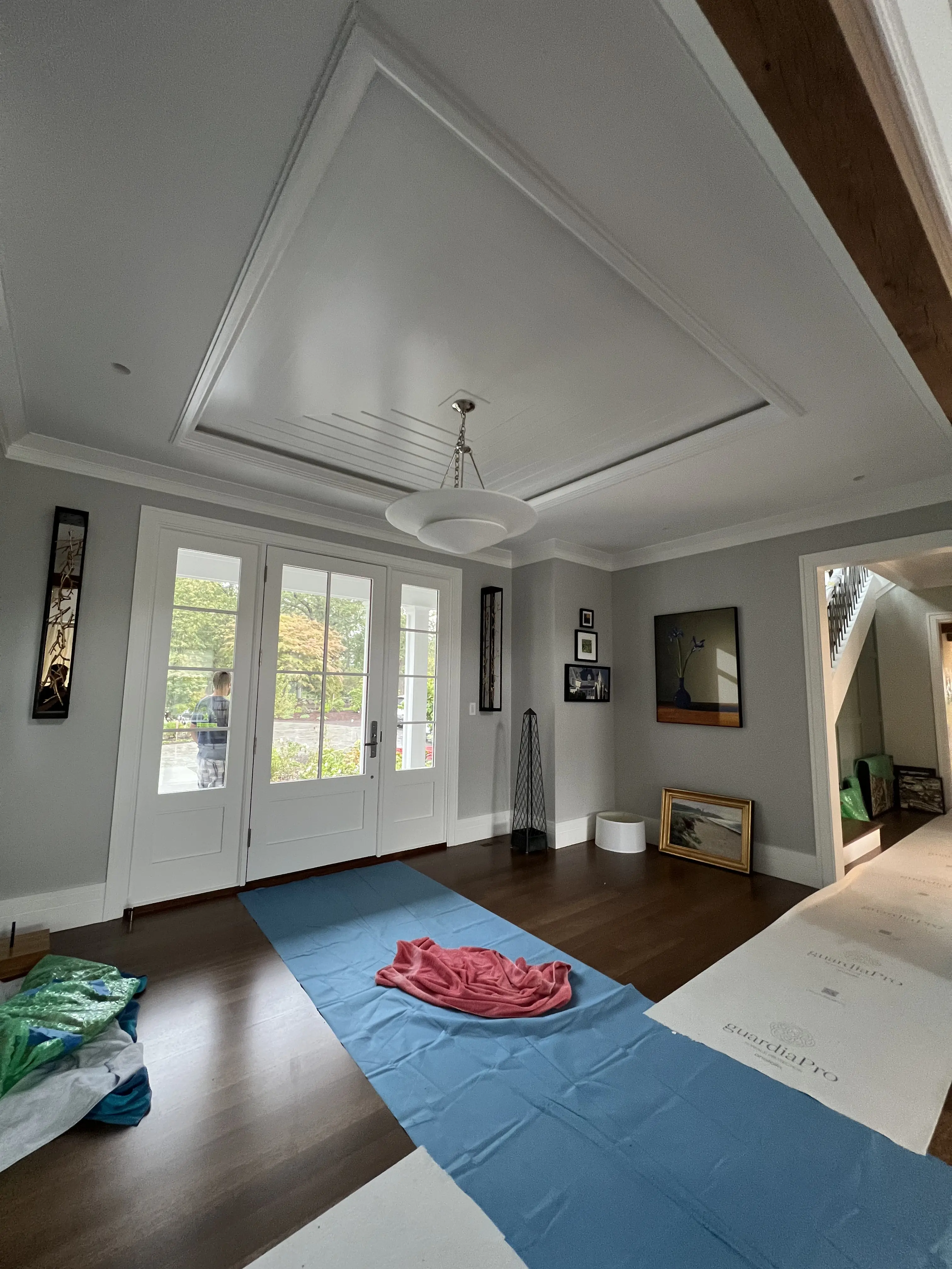 Cozinha com painéis rústicos